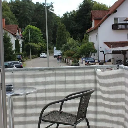 Apartment Ferienwohnung Am Waldrand