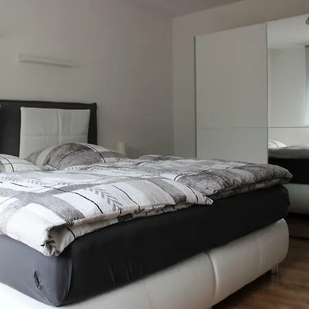 Ferienwohnung Am Waldrand