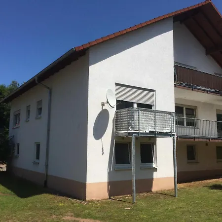 Ferienwohnung Am Waldrand *
